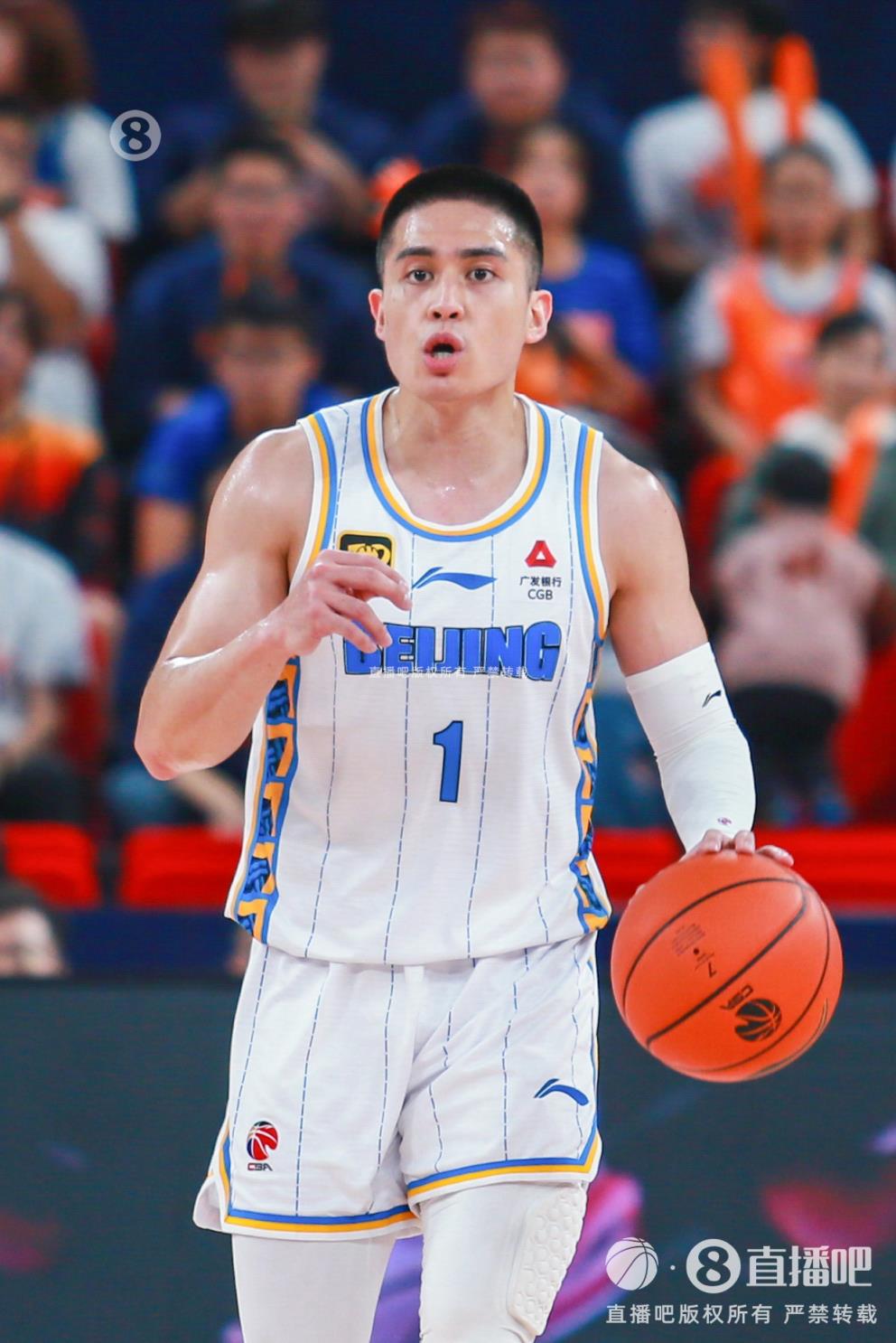 第四節(jié)先生！陳盈駿9中3得11分2板9助&11分全部為第四節(jié)所得！